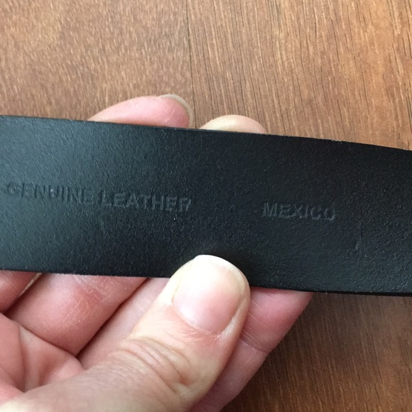 BNWOT Black leather belt - Picture 6 of 8